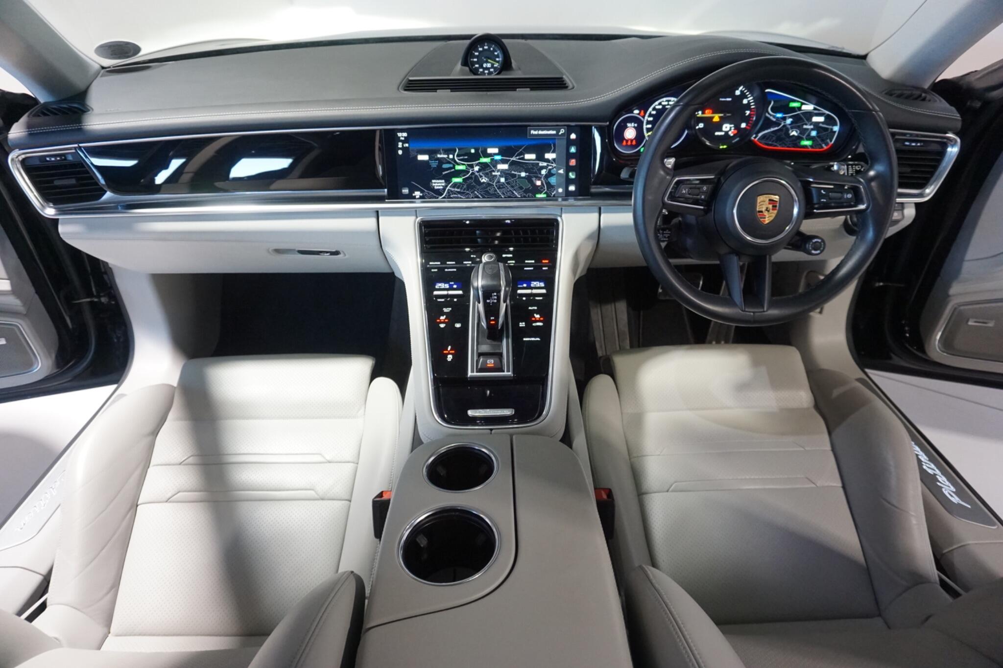 Porsche Panamera 2.9 V6 E-Hybrid 17.9kWh 4 Platinum Edition Sport Turismo 5dr Petrol Plug-in Hybrid PDK 4WD Euro 6 (s/s) (462 ps)